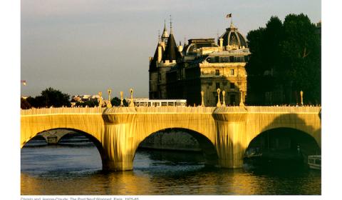 The Pont Neuf Wrapped, Paris 1975-1985, Photo Wolfgang Voltz, © Christ 1985-2005 